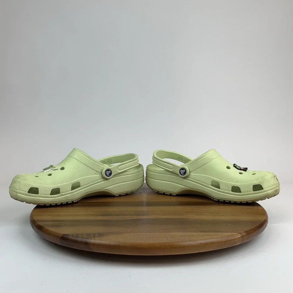 CROCS size 11